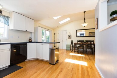 28 Grotto Ave, Warwick, RI 02888 - photo 7