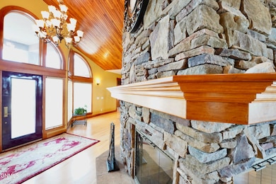 903 9th Ave SW, Jamestown, ND 58401 - photo 2