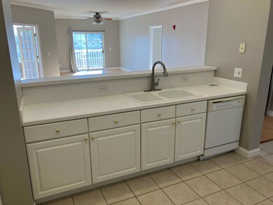 Kitchen 4