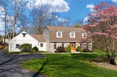 4498 Marvin Dr, Emmaus, PA 18049 - photo 3