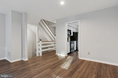 828 Durant Ct unit 10, West Chester, PA 19380 - photo 4