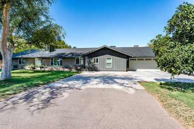 2-Car Garage!