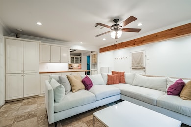 6302 Wynnwood Ln, Houston, TX 77008 - photo 7