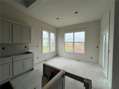 16928 S Brentwood St, Olathe, KS 66062 - photo 5