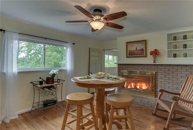 Dining Area w/gas fireplace