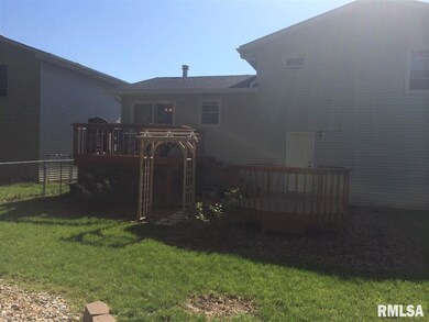 1116 N Stark St, Davenport, IA 52804 - photo 5