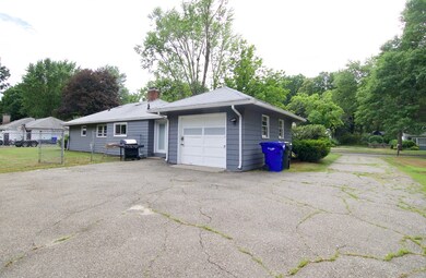 79 Jeffrey Rd, Springfield, MA 01119 - photo 7