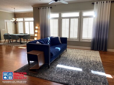 Living Room / Dining Room