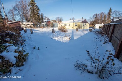 THM_0698