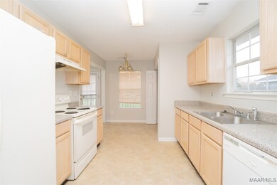 2642 Jan Dr, Montgomery, AL 36116 - photo 4