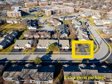 1722 Chesapeake Ln unit 2, Schaumburg, IL 60193 - photo 4