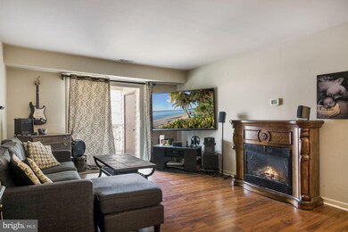 100 Chesterfield Ln unit 207, Stafford, VA 22556 - photo 5