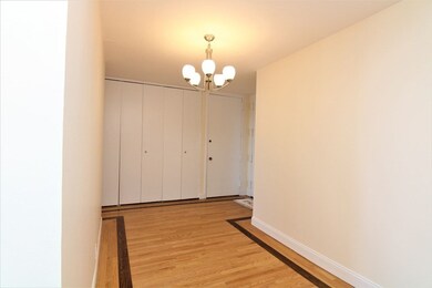 Harbor Towers unit 37F, Boston, MA 02110 - photo 5