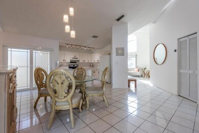 15043 SW 57th St, Miami, FL 33193 - photo 5