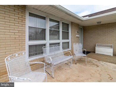 1123 Harper Ave, Woodlyn, PA 19094 - photo 3