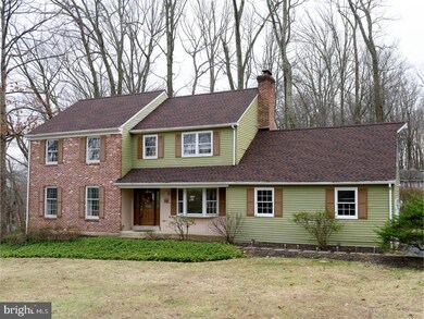 27 Woodland Cir, Downingtown, PA 19335 - photo 2