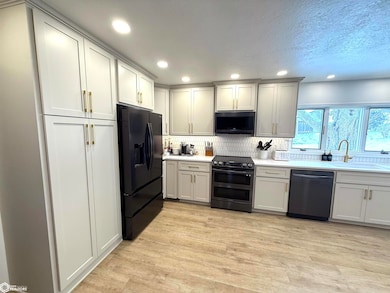 1415 Baldwin St, Harlan, IA 51537 - photo 5