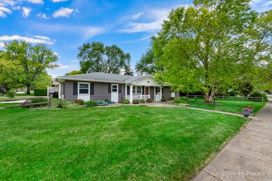 2080 W Illinois Ave, Aurora, IL 60506 - photo 4