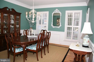 8293 Private Ln, Annandale, VA 22003 - photo 6