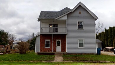 314 N Clinton St, Boswell, IN 47921 - photo 2