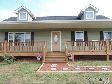 40 Frank Lawson Ln, Leicester, NC 28748 - photo 2