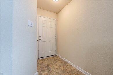 8027 Gray Jay Dr, Houston, TX 77040 - photo 4