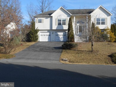 124 Churchill Dr, Stephens City, VA 22655 - photo 2