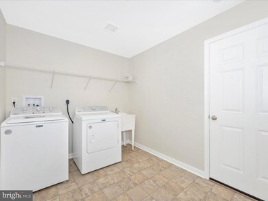 7608 Shenandoah Ct, Boonsboro, MD 21713 - photo 2