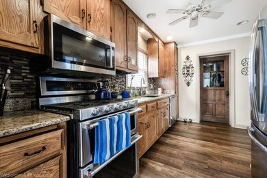 275 W Butterfield Rd, Elmhurst, IL 60126 - photo 6