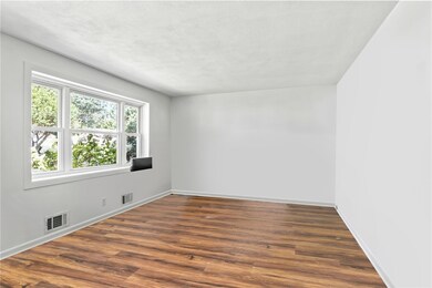 410 Diamond Hill Rd, Warwick, RI 02886 - photo 5