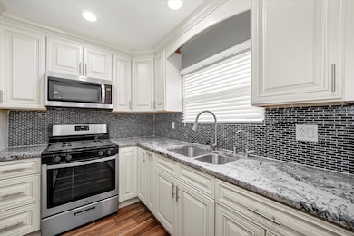 461 Rockhurst Rd, Bolingbrook, IL 60440 - photo 4