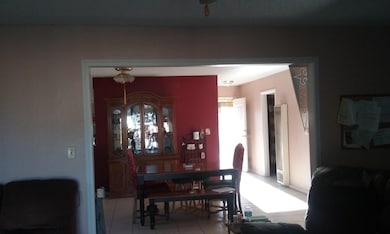 37852 10th St E, Palmdale, CA 93550 - photo 4