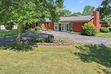 5776 S 50 W, Fountaintown, IN 46130 - photo 2