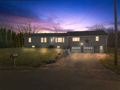 3 Kingman St, Fairfield, ME 04937 - photo 2