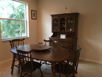 DINNIG ROOM