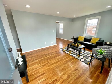 12703 Caldwell St, Rockville, MD 20853 - photo 2