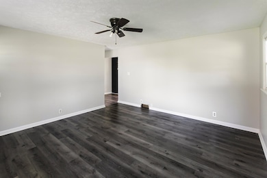 1345 Alton Station Rd, Lawrenceburg, KY 40342 - photo 4