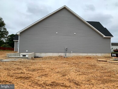 225 Moonstone Dr, Kearneysville, WV 25430 - photo 3