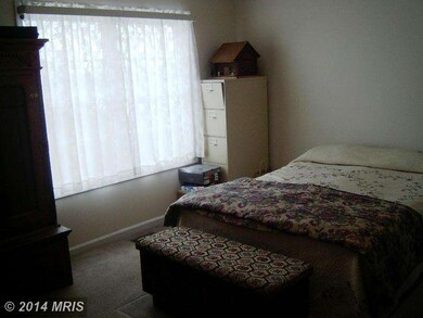 174 Isaac Dr, Bunker Hill, WV 25413 - photo 6