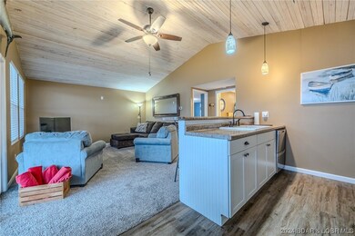 Check out these BEAUTIFUL Vaulted white wash pine