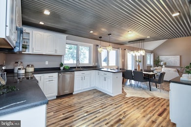 3800B Edgewater Place, Baltimore, MD 21222 - photo 7