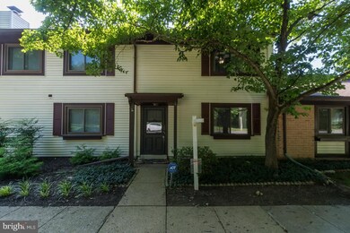 2591 Merrywood Ct unit 11, Woodbridge, VA 22192 - photo 3