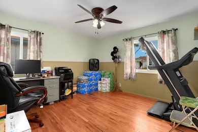 5829 Whitewood Ave, Lakewood, CA 90712 - photo 7