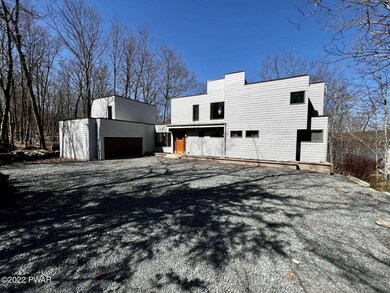 128 Broadmoor Dr, Hawley, PA 18428 - photo 3