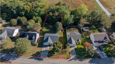 33 Michell Dr, Taylors, SC 29687 - photo 5