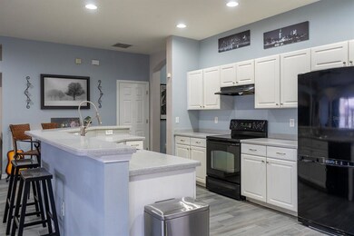 9937 Jasmine Brook Cir, Land O Lakes, FL 34638 - photo 4