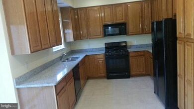 12972 Torchlight Dr, Woodbridge, VA 22193 - photo 7