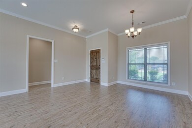 403 Casa Linda St, Ennis, TX 75119 - photo 6