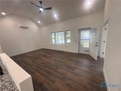 23912 E 2nd St, Grand Rapids, OH 43522 - photo 4