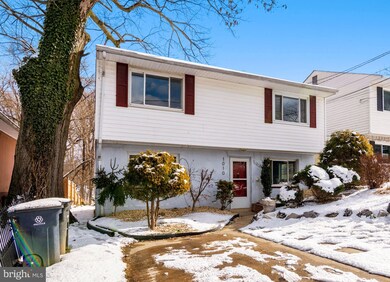 1010 Nova Ave, Capitol Heights, MD 20743 - photo 2